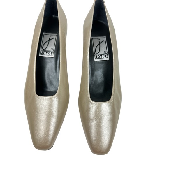 Joyce "Alice" Beige Size 9  Leather Pumps Shoes 2.5" Heel - Picture 2 of 5